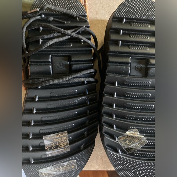 MUDD gladiator sandals - Picture 3 of 3